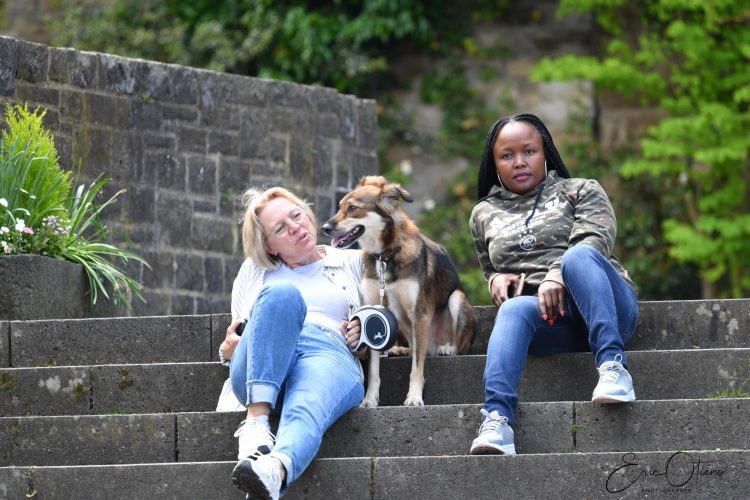 happy-tourist-relaxing-at-a-tour-site-with-esa-safaris-guide